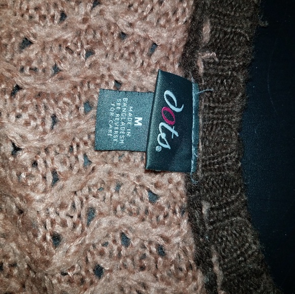 Sweater - Picture 3 of 4